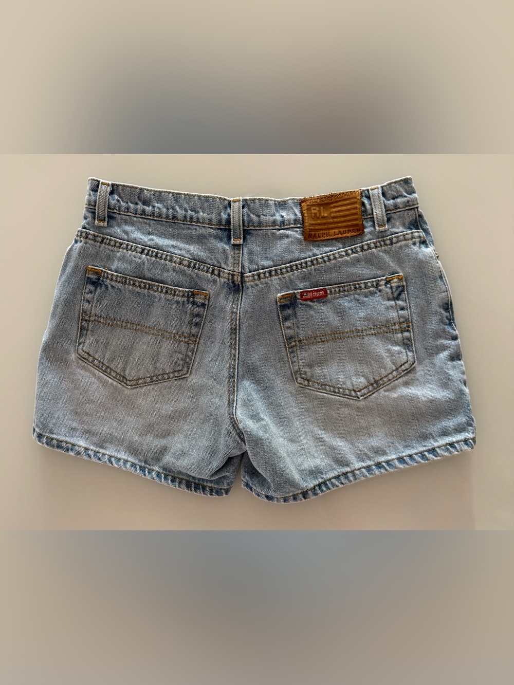 Ralph Lauren Vintage Polo Jeans Co.  Denim Shorts - Light Wash - Size 8 - EUC
